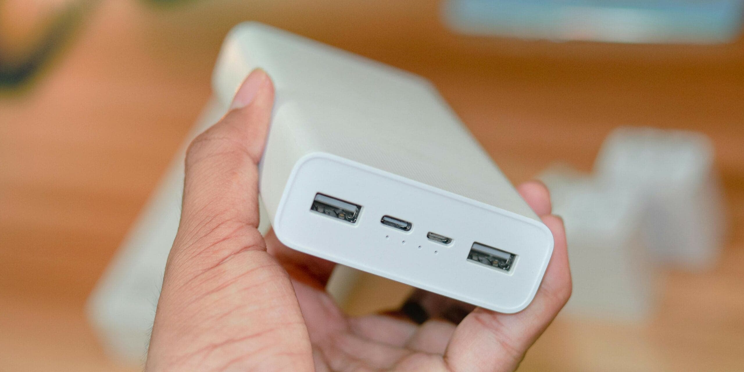 Powerbank - USB girişleri